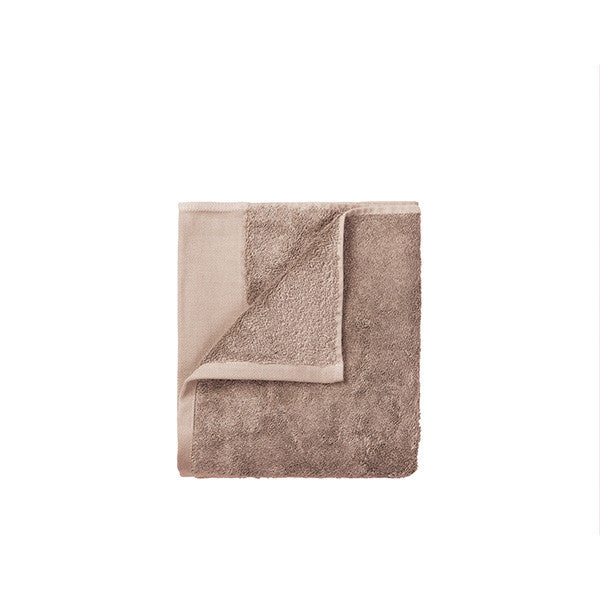 RIVA Guest Towel Set 30x50cm, Misty Rose Color - مجموعة RIVA مناشف الضيوف 30x50سم, لون وردي ترابي