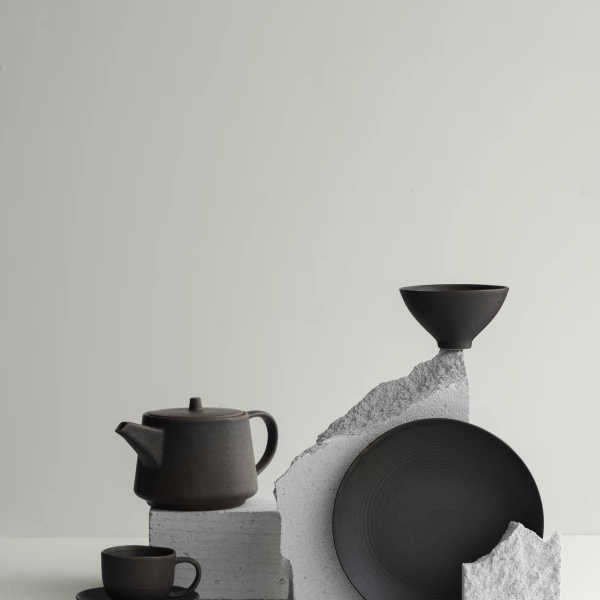 KUMI Stoneware Teapot, Espresso Color - إبريق شاي حجري, بني