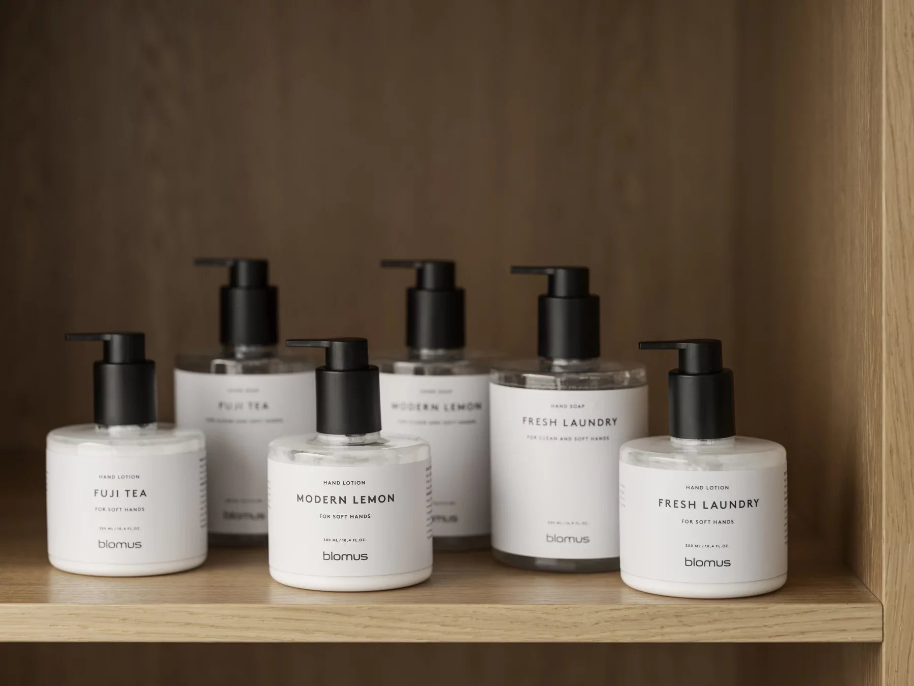 SATOMI Hand Lotion Scent Fuji Tea 300 ml - كريم اليدين برائحة شاي Fuji