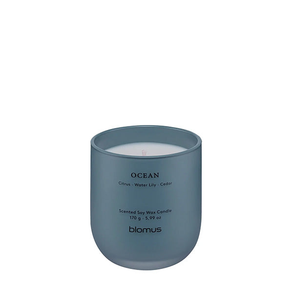 Scented Candle, Ocean Scent - شمعة معطرة، رائحة المحيط