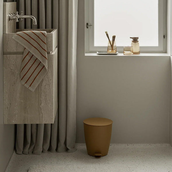 Ava Tumbler, Tan - حامل فرش أسنان، بيج