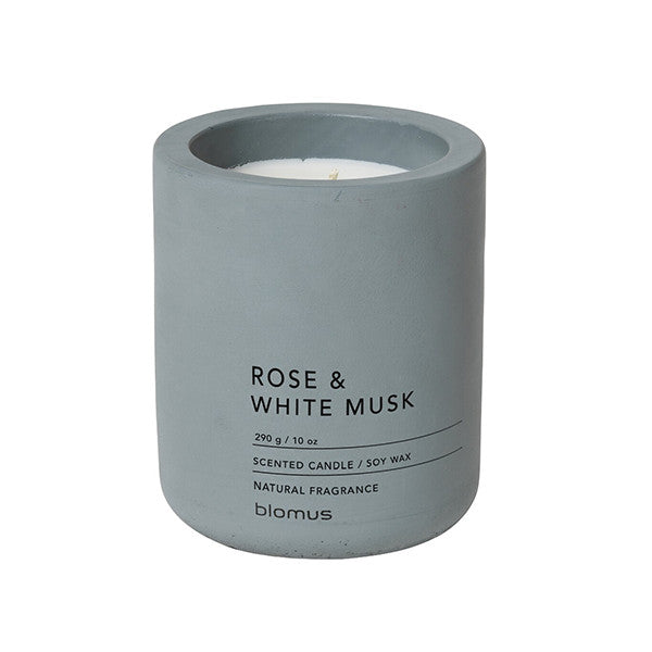 Scented Candle 11cm, Rose & White Musk Fragrance - شمعة عطرية 11سم, رائحة الورد والمسك الأبيض