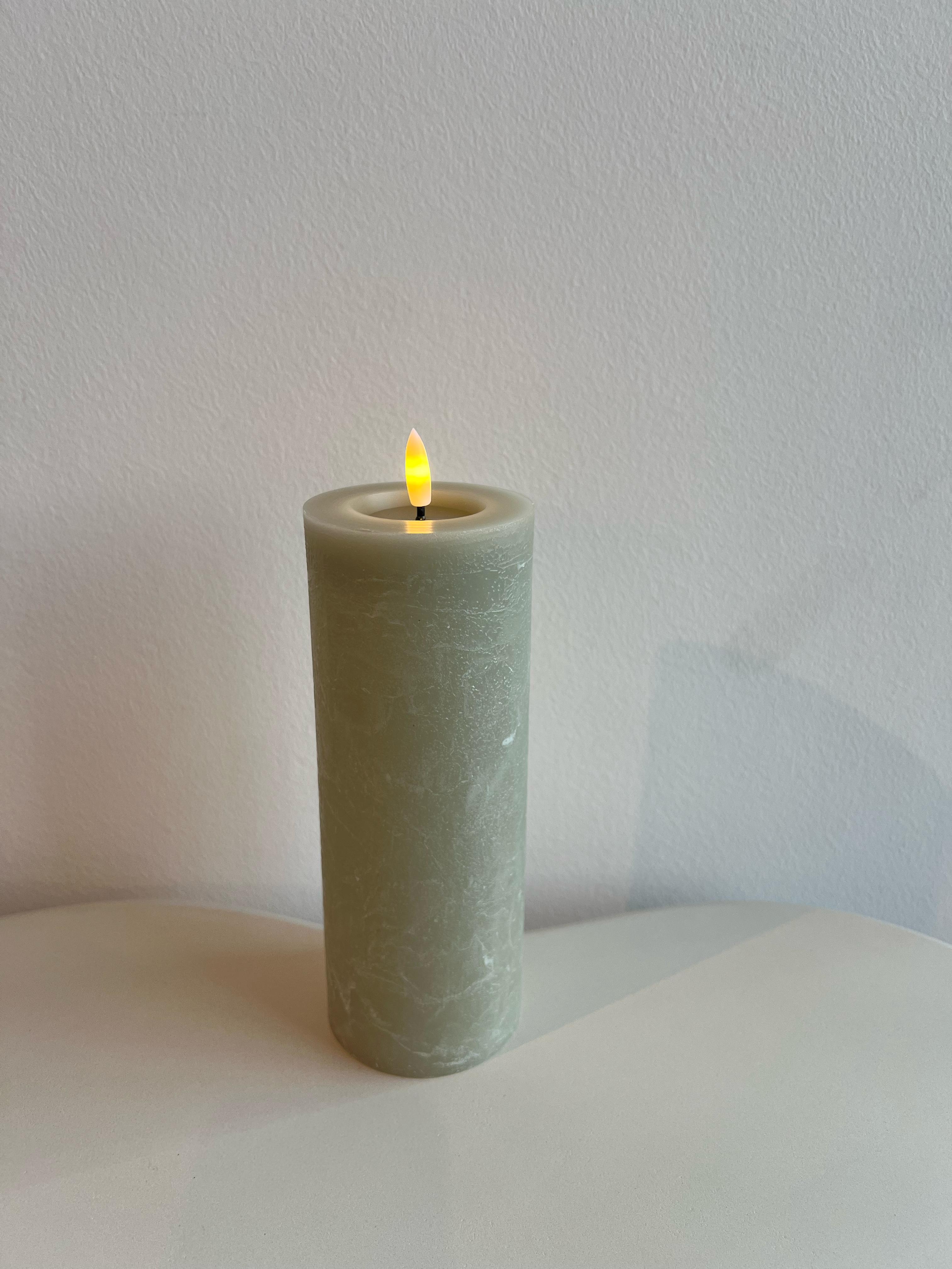 MM LED pillar candle, Rock, Melted, Kit grey, 74x200 mm - MM شمعة عمودية LED، صخرية، ذائبة، طقم رمادي، 74x200 ملم
