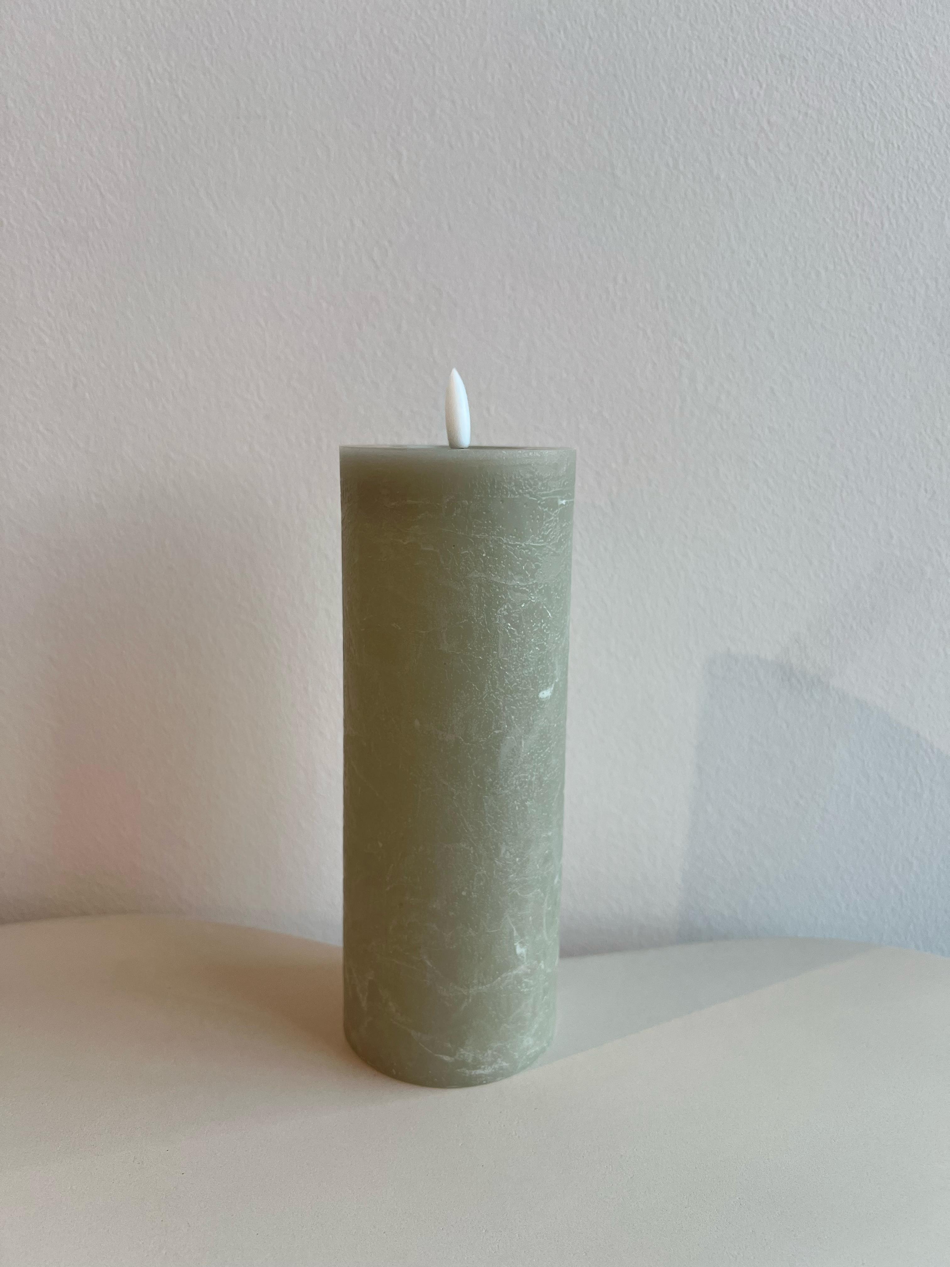 MM LED pillar candle, Rock, Melted, Kit grey, 74x200 mm - MM شمعة عمودية LED، صخرية، ذائبة، طقم رمادي، 74x200 ملم