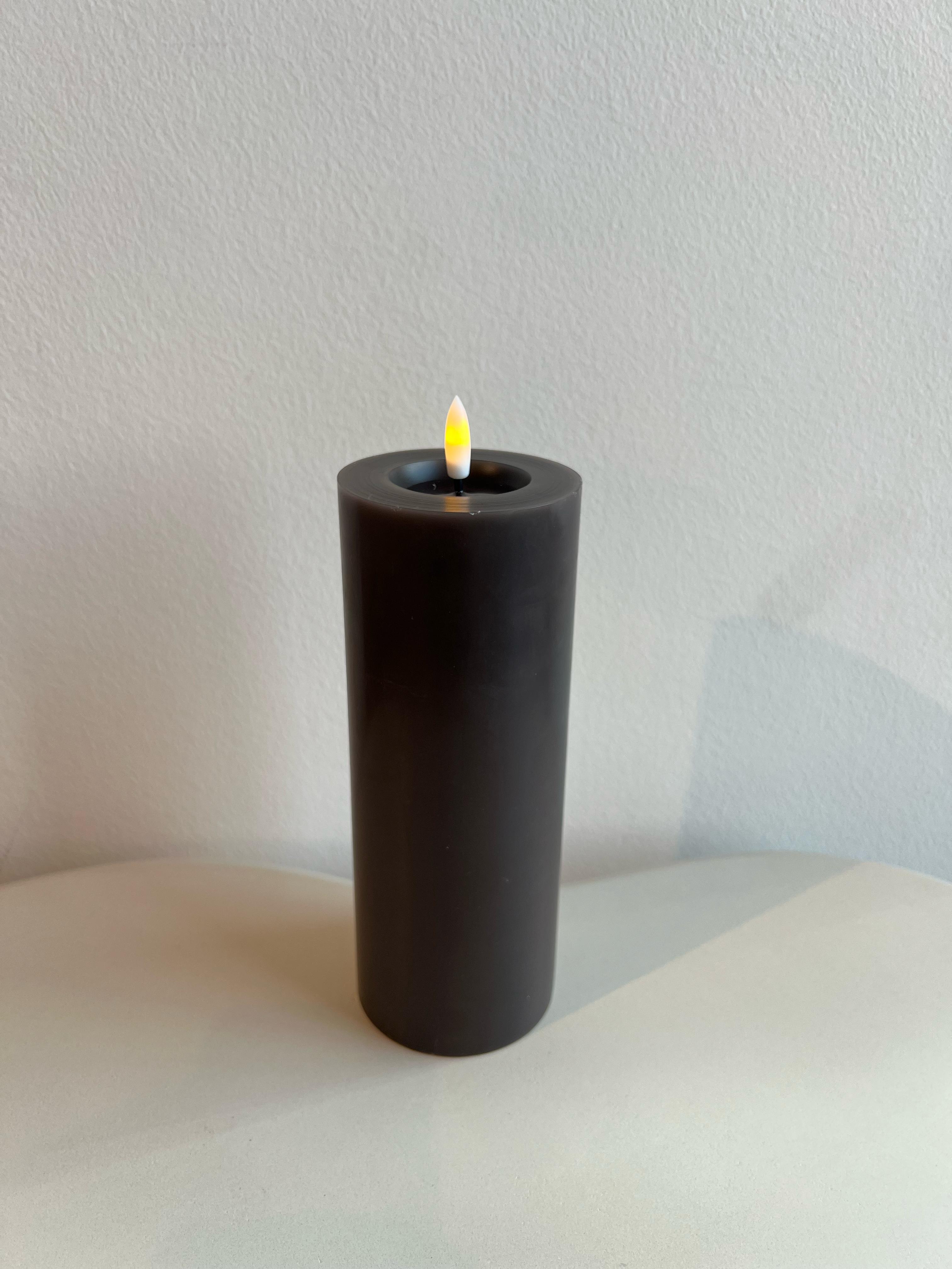 MM LED pillar candle, Silk, Melted, Charcoal, 74x200 mm - MM شمعة عمودية LED، حرير، ذائب، فحمي، 74×200 مم