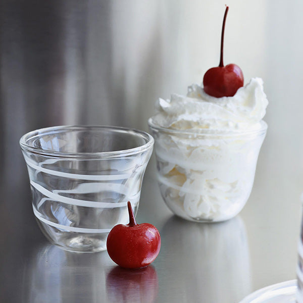 12 PC ARABIC COFFEE WITH WHITE STRIPES 12 PCS 6x4.8 CM - 12 قطعة قهوة عربية بخطوط بيضاء 12 قطعة 6x4.8 سم