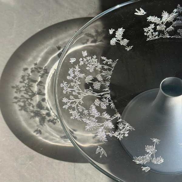 Silver Forest Cake Stand W Satin 28 CM - طبق تقديم بنقش الطائر والغصن ,فضي قاعدة 28سم