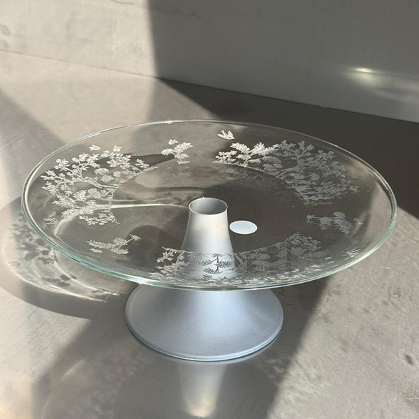 Silver Forest Cake Stand W Satin 28 CM - طبق تقديم بنقش الطائر والغصن ,فضي قاعدة 28سم