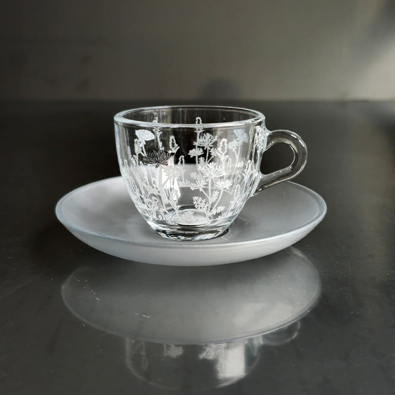 Silver Metalic Botanical flower Espresso Cup ,Saucer - طقم اكواب إسبرسو مع صحن غير لامع بنقشة نباتية معدني,فضي