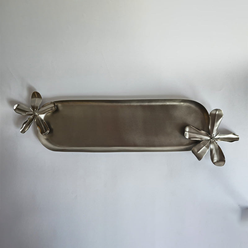 OVAL TRAY WITH SHEET & CAST FLOWER - صينية بيضاوية مزخرفة بزهور