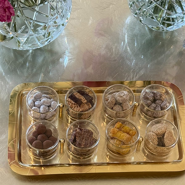Abstract Gold Serving Tray with 8 Cups - صينية تقديم ذهبية بتصميم أنيق مع 8 أكواب