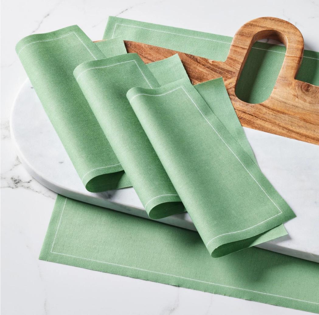 COTTON LUNCH NAPKIN , 20 x 20 CM, EUCALYPTUS GREEN _ مناديل غداء قطن ، 20 × 20 سم، أخضر_