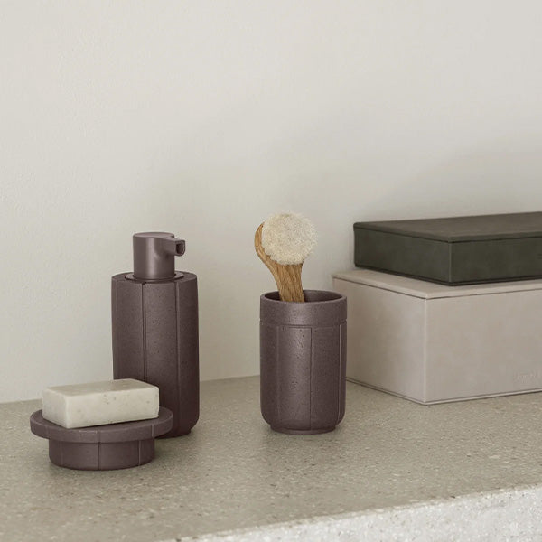 Kua Soap Dispenser, Cedar Wood - موزع صابون، لون خشب الأرز