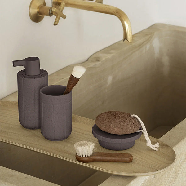 Kua Soap Dish, Cedar Wood - صحن صابون، لون خشب الأرز