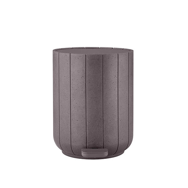 Kua Pedal Bin, Cedar Wood - سلة مهملات بدواسة، لون خشب الأرز