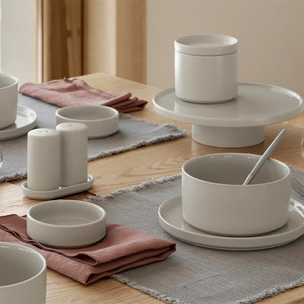Pilar Cake Stand S, Moonbeam - حامل كيك صغير، بيج