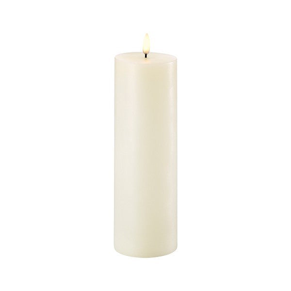 Led piller Candle ,Ivory ,smooth7,3x22cm - شمعة LED مضيئة 6.8xh22.2سم, لون اوف وايت