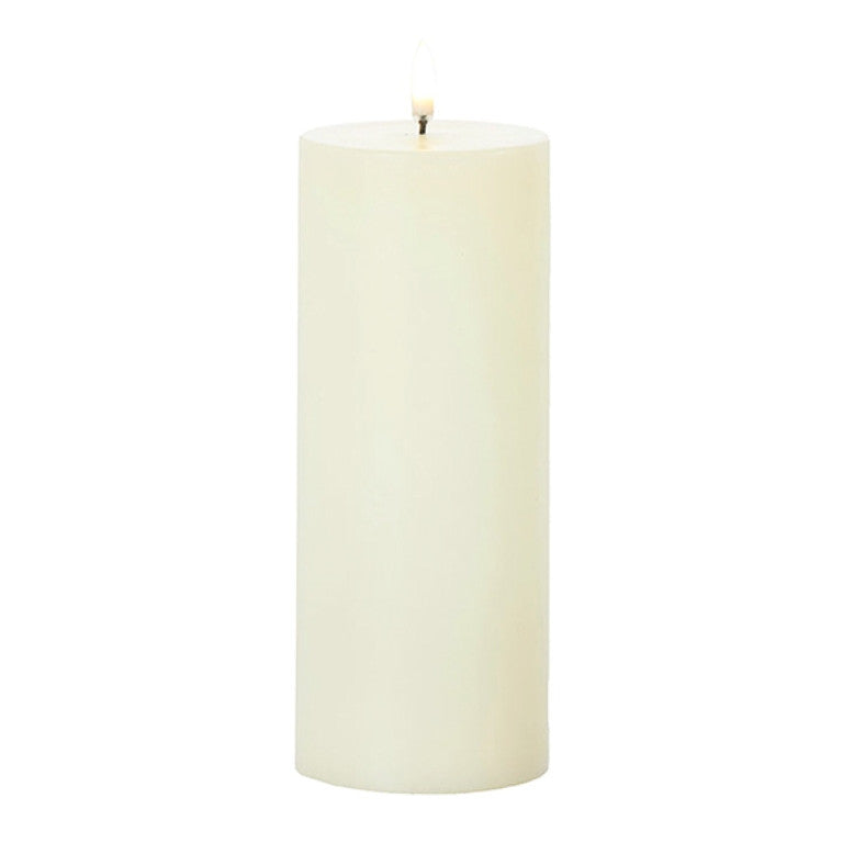 UYUNI LED PILLAR CANDLE IVORY 7.8 x 15.2 CM - شمعة LED مضيئة 7.8xh15.2سم, لون اوف وايت