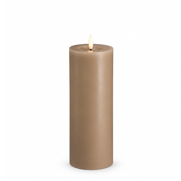 MM LED pillar candle, Silk, Melted, Sand, 74x200 mm - MM شمعة عمودية LED، حرير، ذائب، رملي، 74x200 ملم