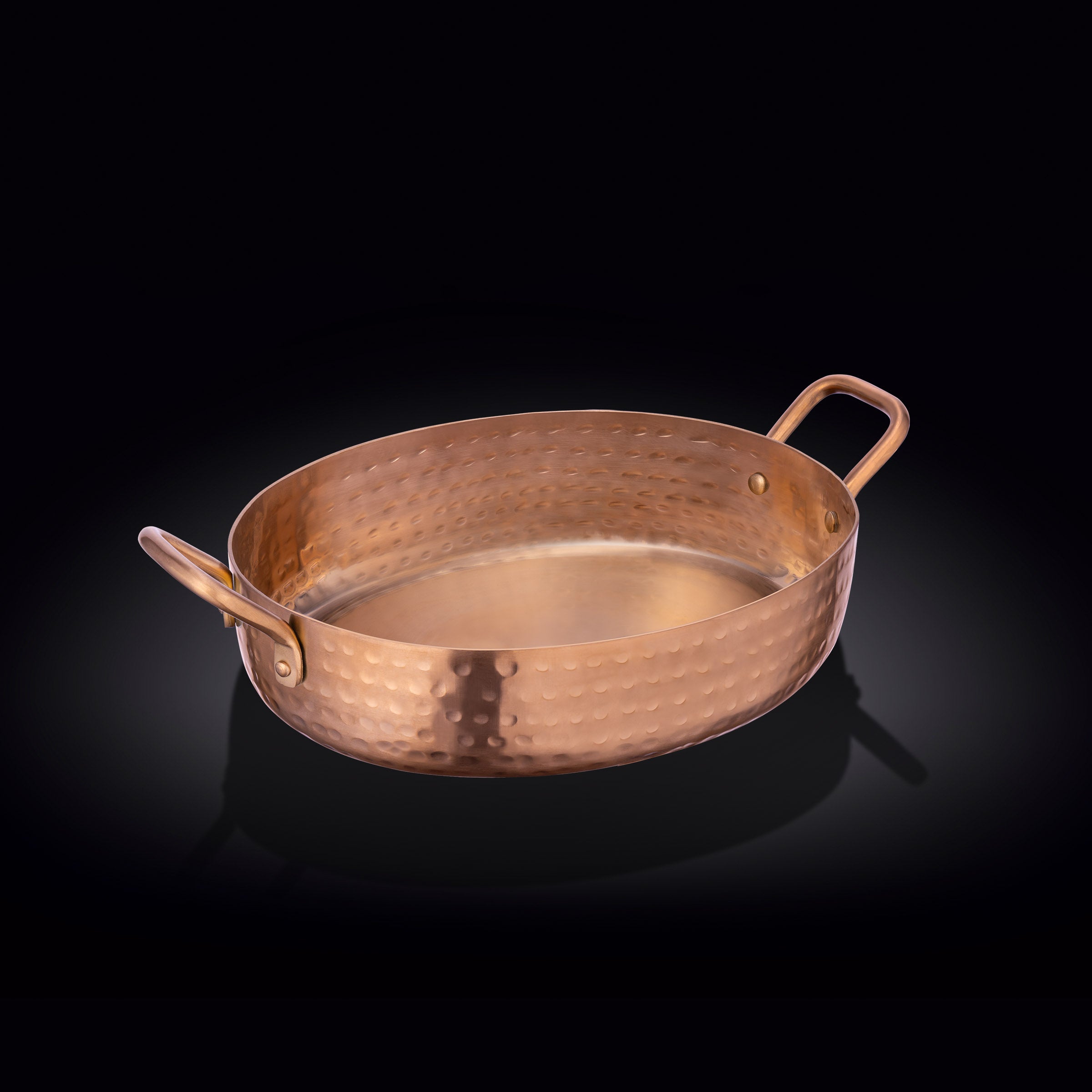 OVAL FRY PAN WITH 2 SIDE HANDLES 18 X 14 X 4.5 CM -  18 X 14 X 4.5 C0M سم مقلاة بيضاوية بمقبضين