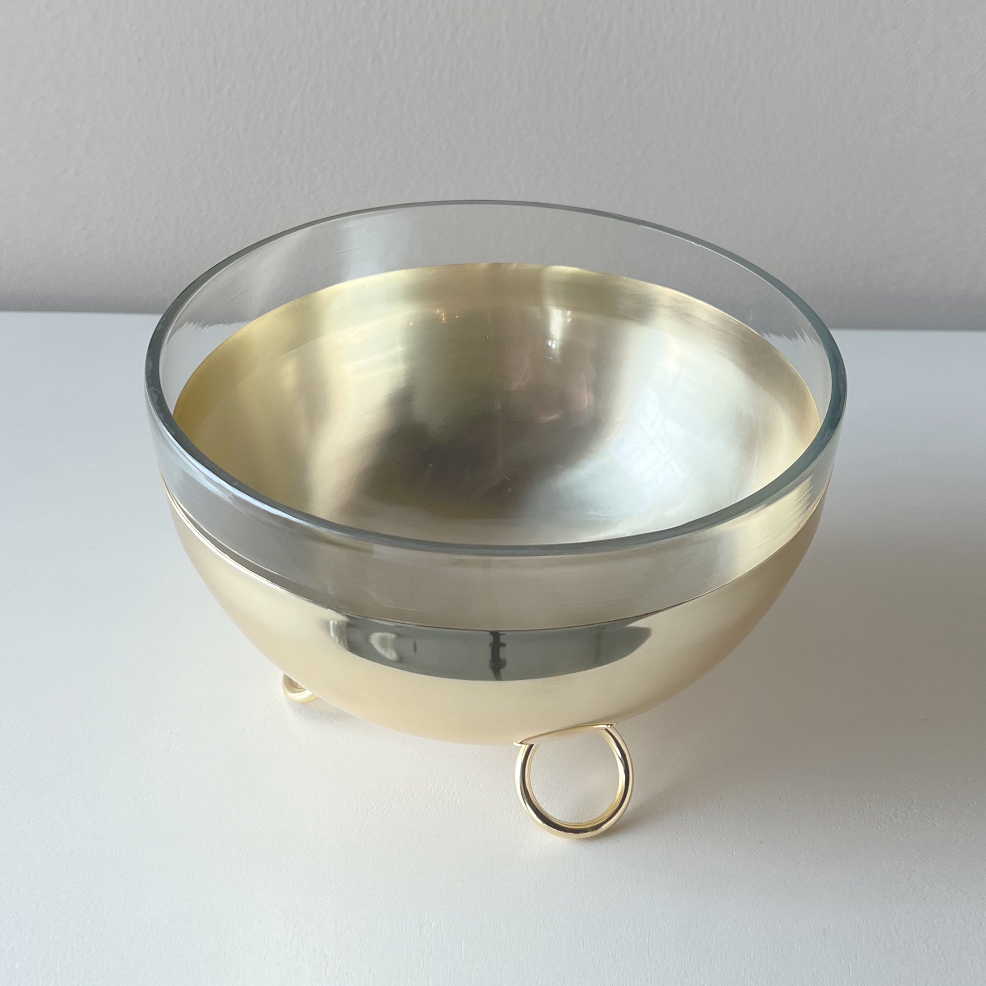 Large Bowl With Glass Insert, Gold Color - وعاء كبير مع طبق زجاجي، لون ذهبي