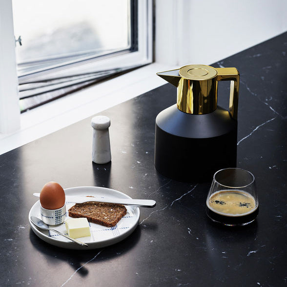 Geo vacuum Jug Black&Gold - مطارة Geo أسود وذهبي 1 لتر