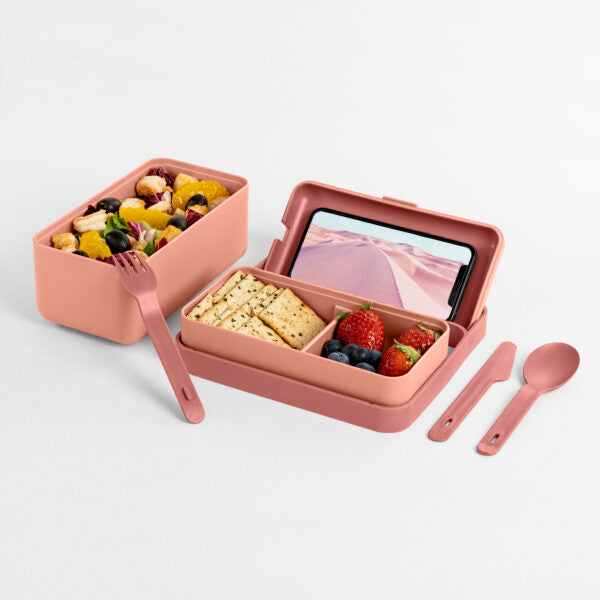BAULETTO Lunchbox S model , Light Flamingo Color - صندوق طعام BAULETTO  ، موديل S ، لون وردي فاتح