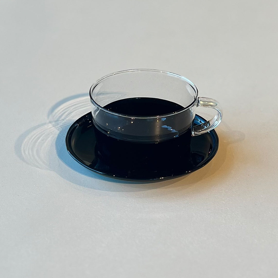 Cappuccino Cup With Black Bottom & Black Saucer - طقم اكواب كابتشينو بأرضية و صحون سوداء