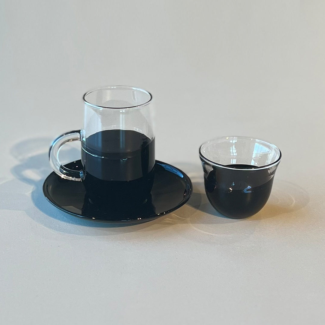 Istekana & Gahwa Set With Black Bottom & Black Saucer - طقم إستكانة وقهوة بأرضية سوداء وصحن اسود