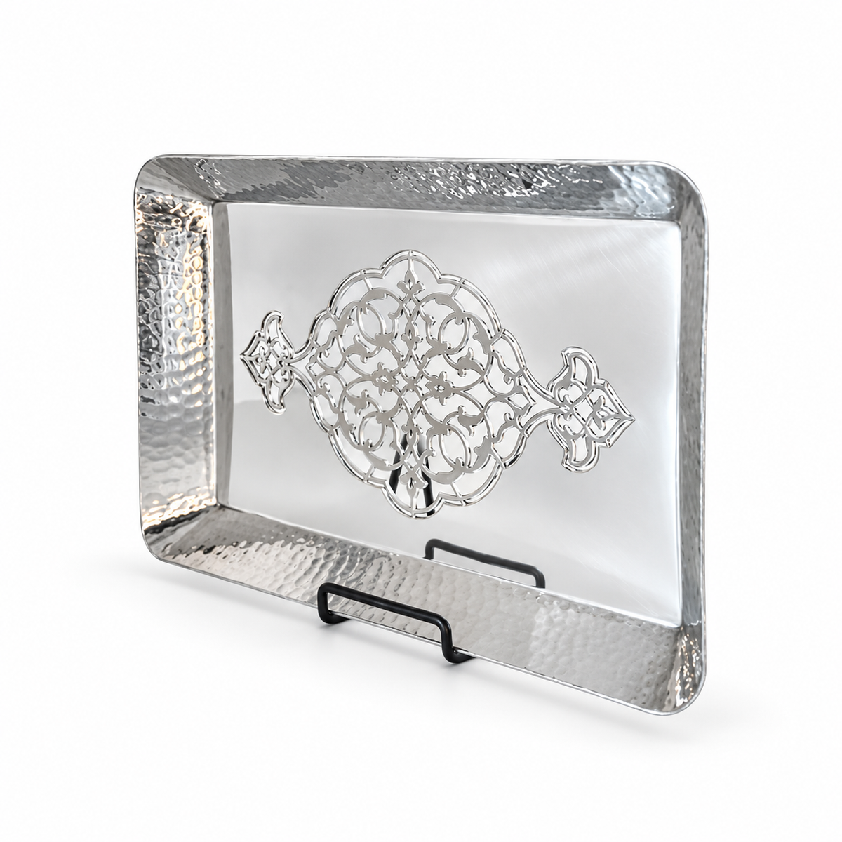 Rectangular Metal Tray With Arbesques Pattern -صينية معدنية مستطيلة بنمط الأربيسك