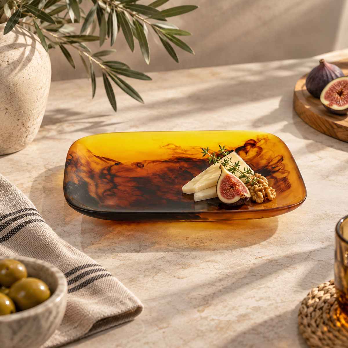 Medium Square Tray, Turtoise - طبق تقديم مربع متوسط, بني