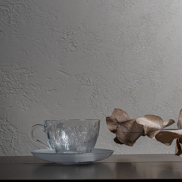 Silver Flying Botanical flower Espresso Cup ,Saucer - طقم اكواب إسبرسو مع صحن غير لامع  بنقشة نباتية ,فضي
