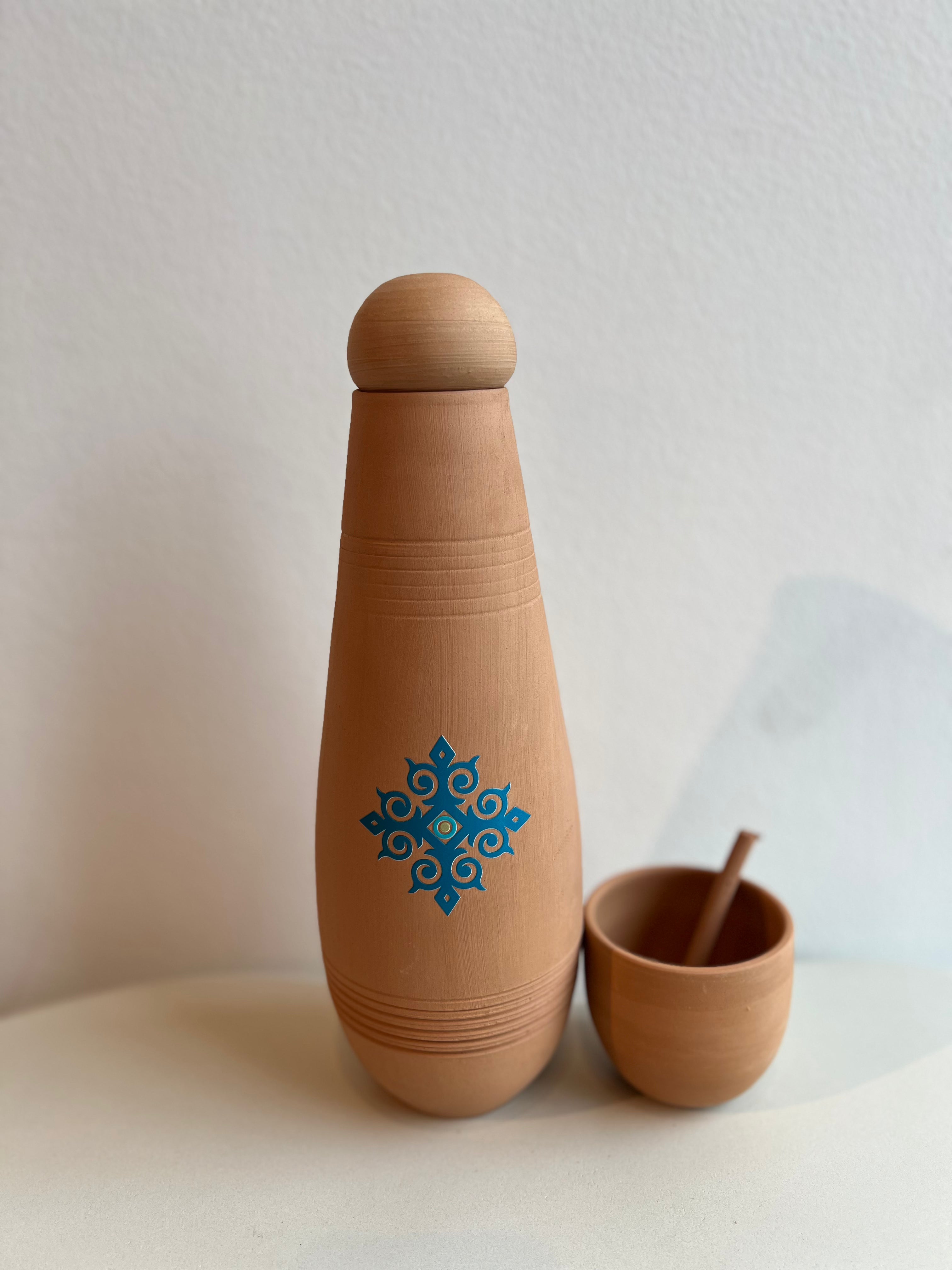 Water Drinking Pot With Cup , Blue- فخارة تنقية المياه ,أزرق