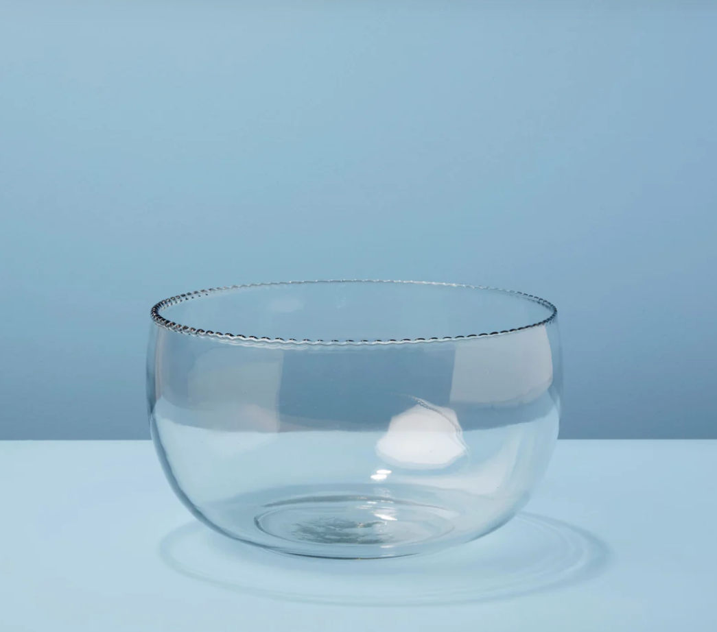 RUFFLE GLASS BOWL LARGE - وعاء زجاجي كبير