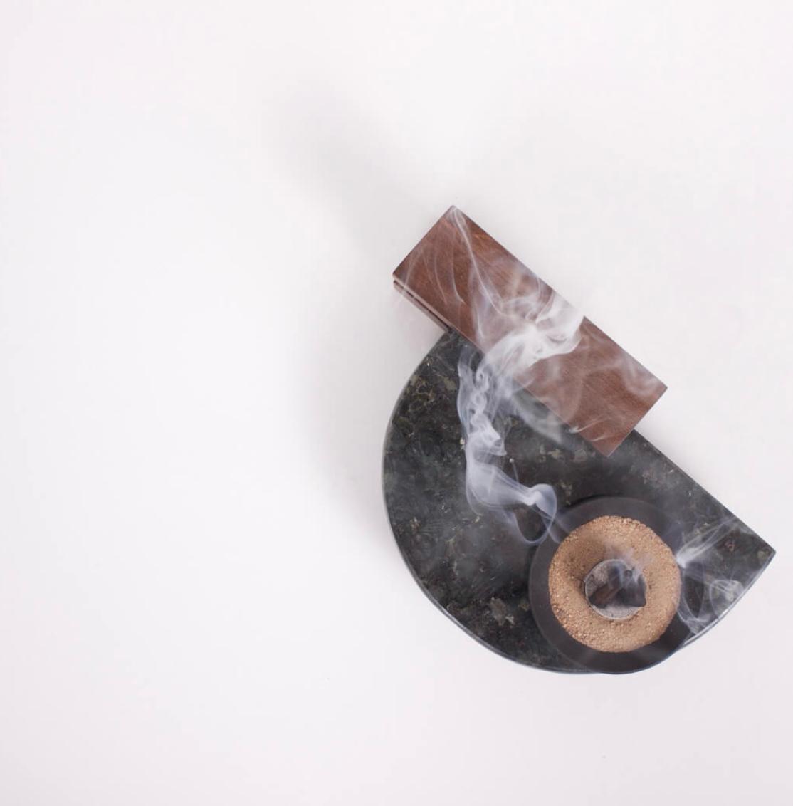 RAW BLACK MUBKHAR 220x160 - 220x160 مبخر أسود