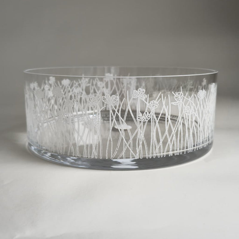 White Flying Botanical flower Large Bowl Glazed Satin 25 cm  - وعاء تقديم بنقشة نباتية أبيض 25 سم