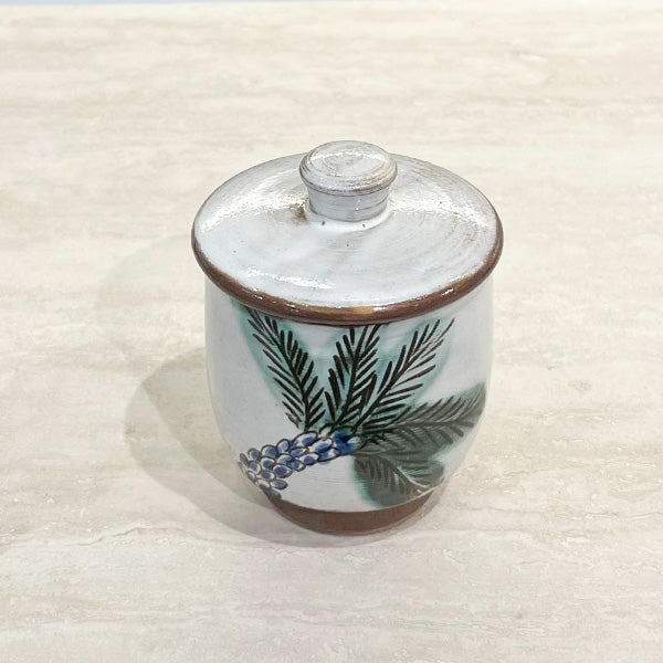 Palm Covered pot  -   وعاء مغطى بشجر النخيل