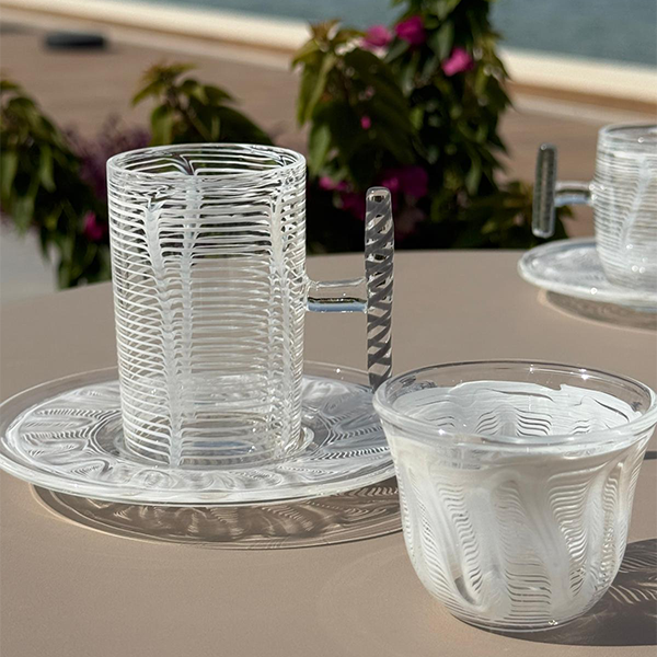Istekana & Gahwa Set With Handles, White & Black -  طقم استكانات شاي وقهوة ,أبيض أسود