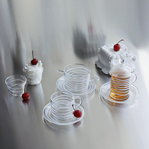 6 PC TEA CUP WITH SAUCER  WHITE STRIPES 6 PCS 11.5x6.5 CM -6 قطع فناجين شاي مع صحن خطوط بيضاء 6 قطع 11.5 × 6.5 سم