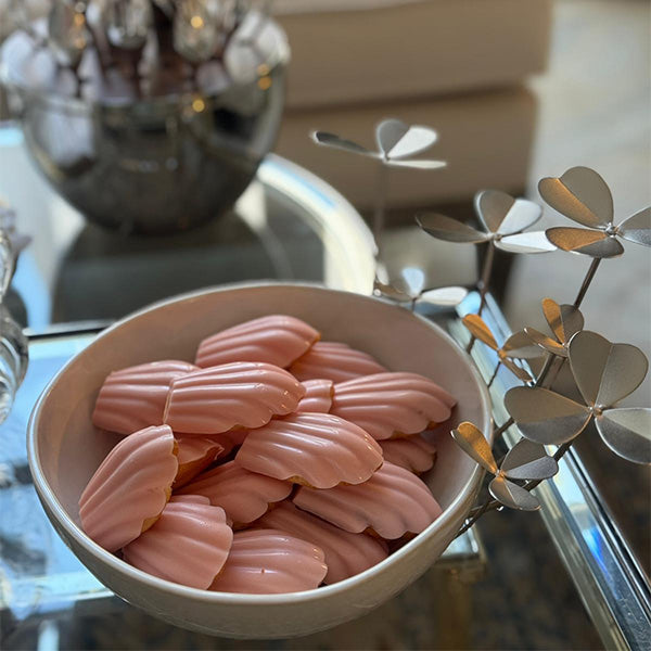 CERAMIC BOWL WITH SHEET FLOWERS   - وعاء سيراميك مزخرف بزهور  26.5 سم