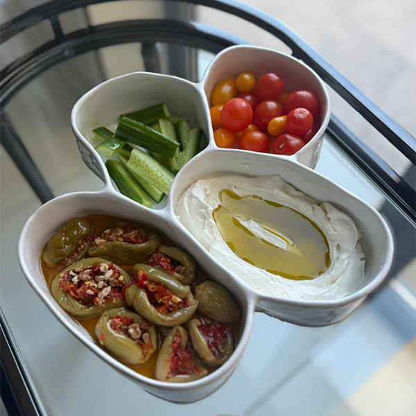 Attached Platter with Lid WHITE   -  طبق مرفق مع غطاء أبيض