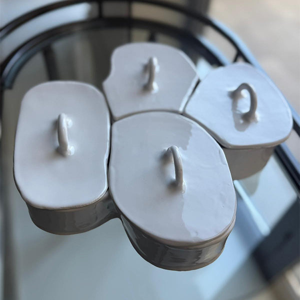 Attached Platter with Lid WHITE   -  طبق مرفق مع غطاء أبيض