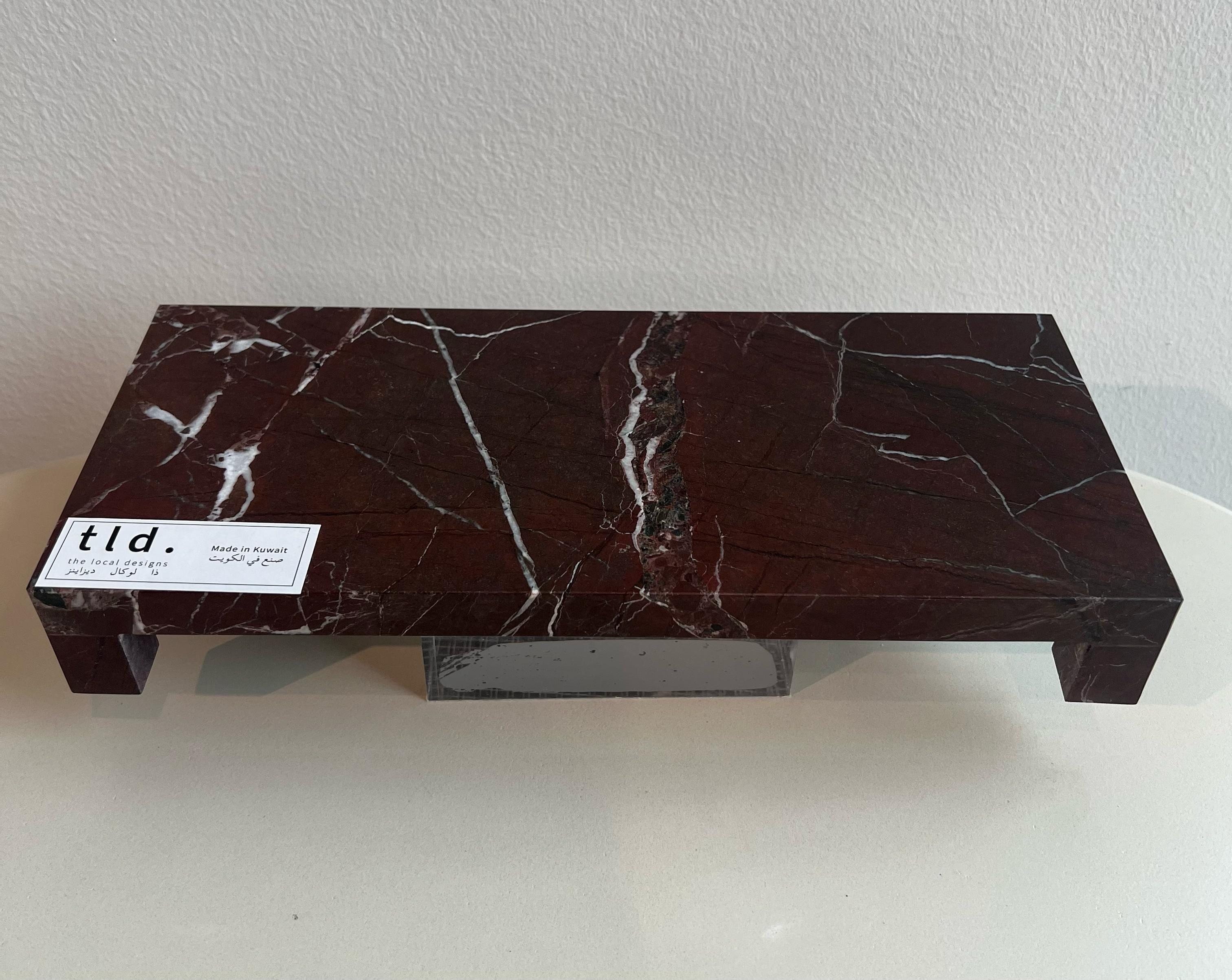 TEXTURED-MAROON MARBLE SET , 13CM X 30CM - طقم رخام مزخرف كستنائي مقاس 13 سم × 30 سم